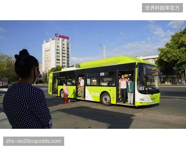 乌兹别克斯坦后防线将面临严峻挑战，如何限制布鲁诺·费尔南德斯的组织串联是防守核心。